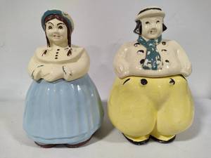 lot 53 image: Shawnee Pottery - Cooky & Happy - Dutch Girl & Boy Cookie Jars