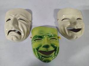 lot 71 image: Ceramic ComedyTragedy Hanging Masks