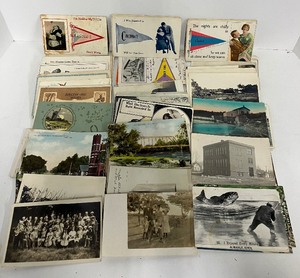 lot 5 image: Vintage Postcard Lot Iowa and Dutch Topic