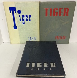 lot 22 image: Lot of 3 Vintage Yearbooks 1948-1950 Albert Lea Tiger Yearbooks