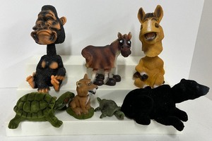 lot 62 image: Lot of 7 Animal Bobbleheads