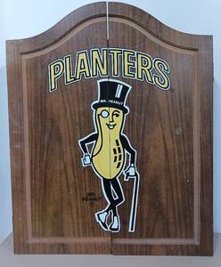 lot 33 image: Mr. Peanut Planters Peanuts Dartboard Promotional Gift