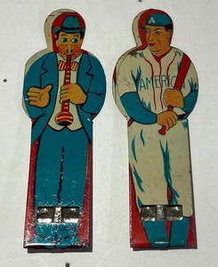 lot 50 image: Antique Vintage Lot of 2 tin litho whistles