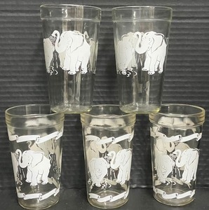 lot 51 image: Lot of 5 Vintage Elephant Drinking Glasses