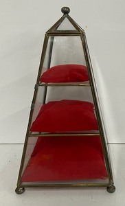 lot 60 image: Brass and Glass Display Case Curio Cabinet Pyramid Shape