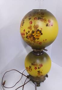 lot 74 image: Antique Handpainted Lamp Converted to Electricity Gone with the Wind Style Lamp Hurrican Lamp