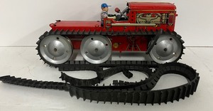 lot 86 image: Marx Giant Reversing Tractor Truck tin lithographed wind-up toy 1940s or 1950s