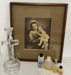 lot 198 image: Madonna and Child by the Spanish artist Bartolom Esteban Murillo Reproduction