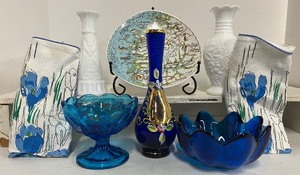 lot 205 image: Blue Glass and Milkglass Lot Norway Plate