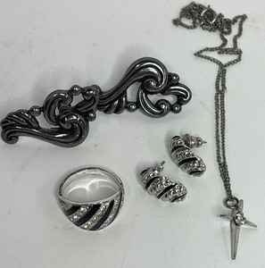 lot 217 image: Sterling Ring, Necklace and Earrings