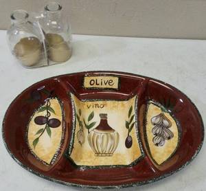 lot 32 image: Kitchen Finds - (1) Serving Dish  Platter - 15.5 x 11 (2) Glass Vessels (Bottles