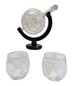lot 37 image: Kemstood Whiskey Decanter Globe Set with 2 Etched Globe Whisky Glasses