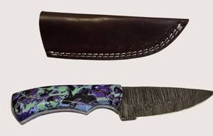 lot 45 image: Handmade 4-Inch Damascus Blade Knife with Leather Sheath