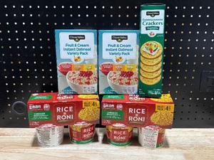 lot 47 image: Food Items