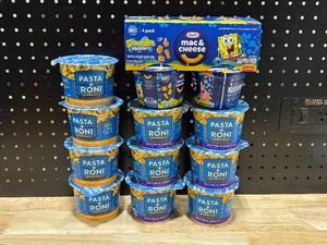 lot 60 image: Food Items