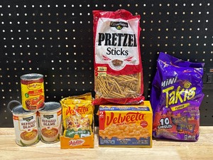 lot 62 image: Food and Snacks