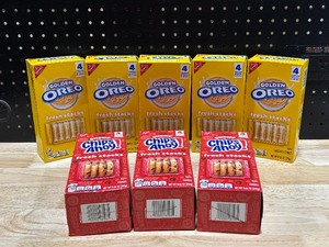 lot 65 image: Cookies