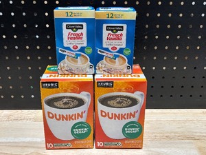 lot 31 image: Coffee and Creamer