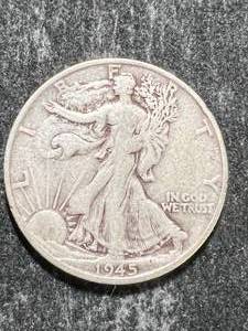 lot 34 image: 1945-S US WALKING LIBERTY HALF DOLLAR