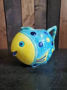 lot 15 image: Beautiful Large Decor Fish Water Pitcher  Great Color