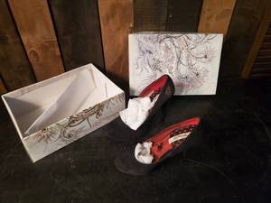 lot 40 image: Beautiful Size 8 Unused Womens high heels  Very Collectible Ed Hardy Brand&nbsp