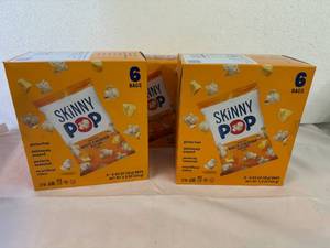 lot 4 image: SSS. 3x 6-.65oz Skinny Pop White Cheddar Cheese