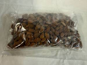 lot 6 image: SSS. Almonds