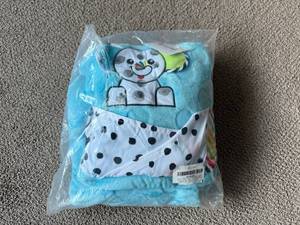 lot 11 image: SSS. Sassy Baby Eli Elephant Baby Blanket with Teething Corners