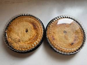 lot 45 image: EE. 2x 8 Jessie Lord Bakery Blueberry Pies