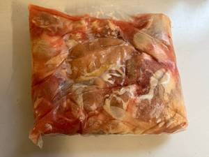 lot 64 image: CC. 8 piece Cut up Chicken