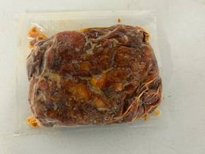 lot 66 image: EE. 2lbs Pollo Asado-Roasted Seasoned Pulled Chicken