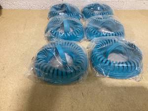 lot 427 image: LOT OF 6 Silicone Microwave Chip Makers