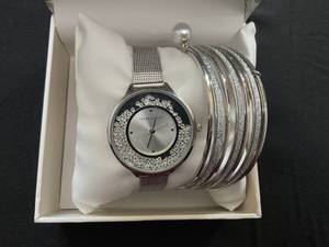 lot 117 image: Laura Ashley Womens Watch Bling Bracelets Set in silver 5pcs