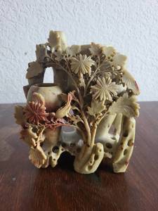 lot 77 image: Vintage Chinese Soapstone Carved Vase with Floral and Bird Motif