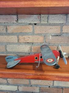 lot 88 image: Wooden Biplane Model and Oak Pedestal Stand Set