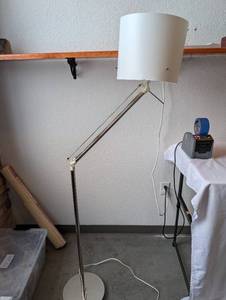 lot 123 image: Adjustable Chrome Floor Lamp with White Shade