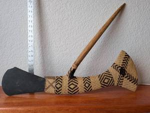 lot 126 image: Tribal Ceremonial Axe with Handwoven Rattan and Stone Blade