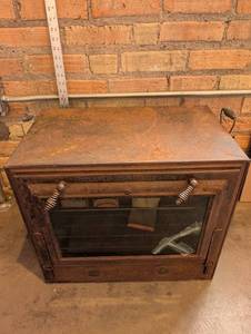 lot 180 image: Antique Cast Iron Baking Oven with Glass Door and Patent Dates