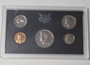 lot 35 image: 1971 US Proof Set