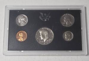 lot 37 image: 1972 US Proof Set