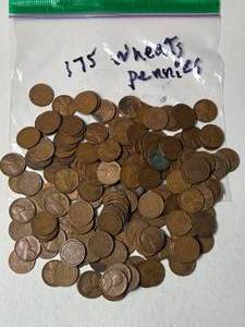 lot 45 image: 175 (Mixed Date) Wheat Pennies in a bag