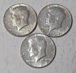lot 63 image: 1 - 1965 Kennedy Silver Half Dollar (40% Silver)&nbsp, 2 - 1967 Kennedy Silver Half Dollar       (40% Silver)