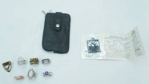 lot 33 image: Lindenwold 1 Carat Cubic Zirconia, Fashion Jewelry Rings, Cash & Cards Travel Wallet