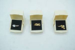 lot 88 image: Jewelry Lot 3 Rings and Cases
