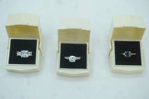 lot 89 image: Jewelry Lot 3 Rings and Cases