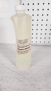 lot 32 image: Candles & Supplies Positive Mindset Concentrated Fragrance Oil - Full