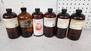 lot 78 image: Candlescience and Lone Star Candle Fragrance Oils including Cranberry Woods, Watermelon Lemonade, and Cinnamon Buns - All Under 14 Full, See Pics