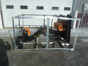 lot 24 image: Landhoner Articulating Brush Cutter