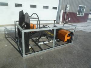 lot 32 image: Landhoner Articulating Brush Cutter