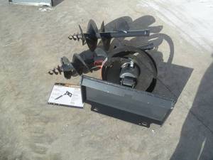 lot 31 image: Landhoner Mini Skid Steer Auger